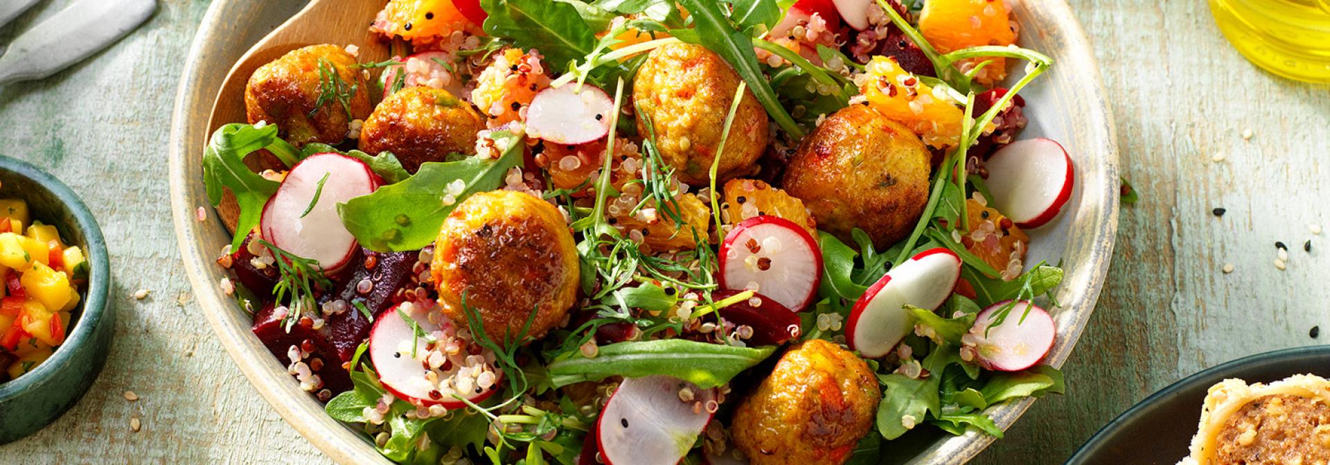 Spring salad with vegetable balls