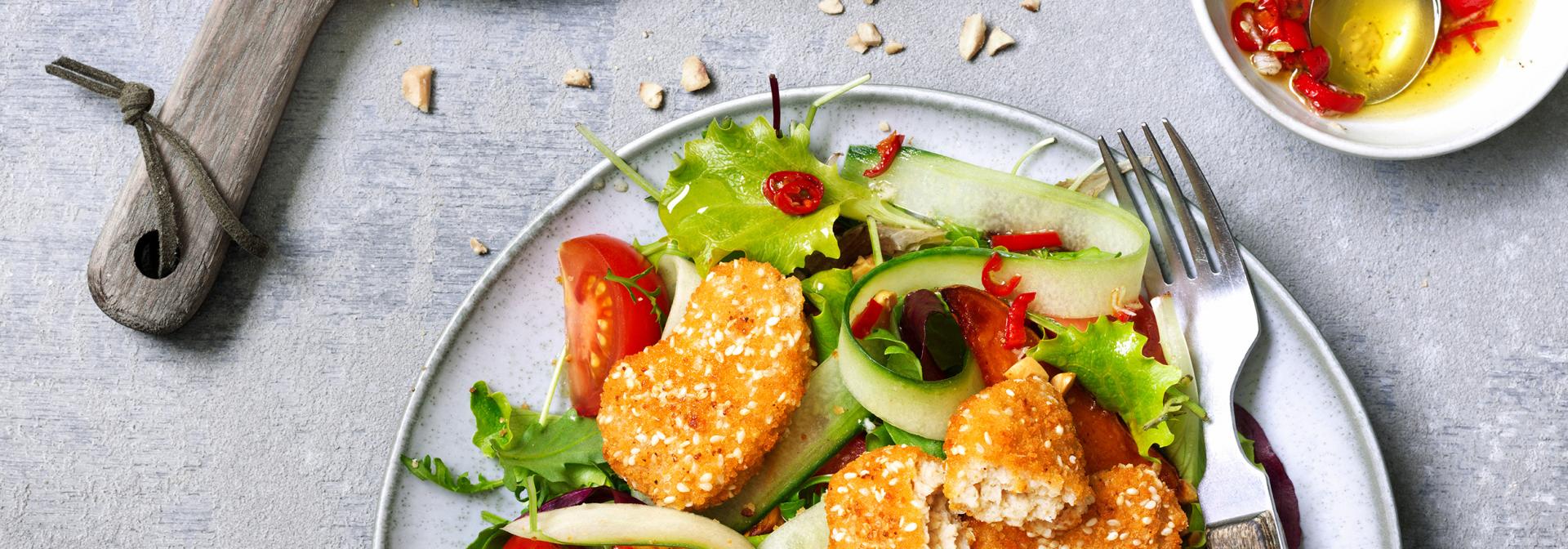 Nuggets with Roasted Sweet Potato and a Meal Salad with Peanut Dressing 8ee597669ef46e5532705635f0097659_180104_Nuggets_with_roasted_sweet_potato_and_a_meal_salad_with_peanut_dressing.jpg