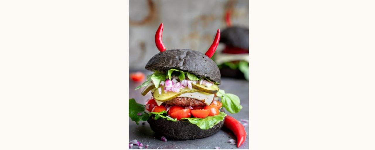 GG Halloween Devil Burger