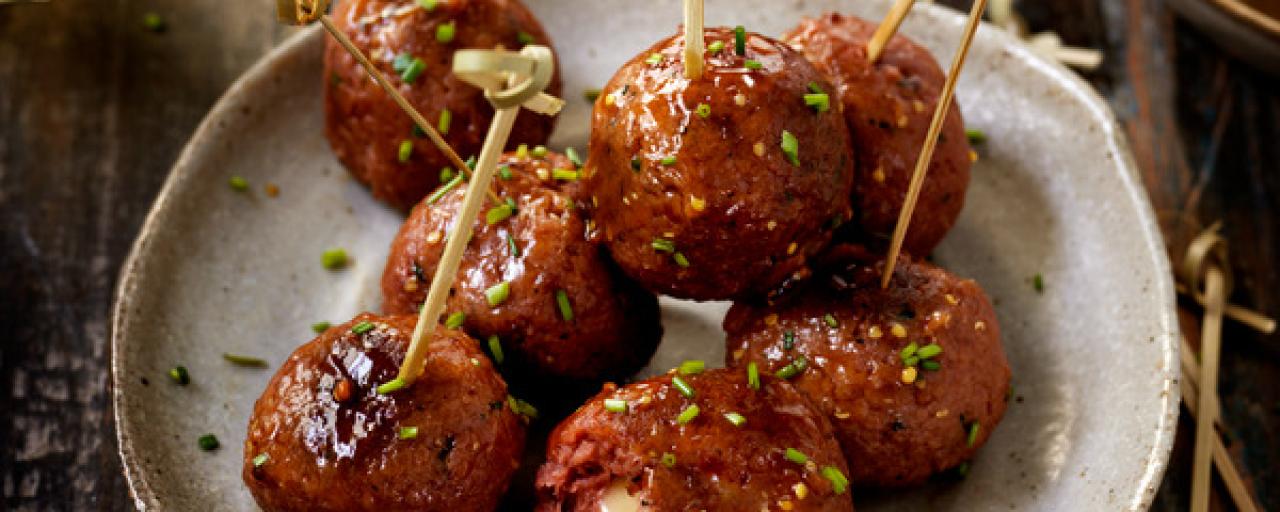 Sensational Mince Balls with Cheese and Honey a8ff5aea287bea729583c72571891436_190329_GARDENGOURMET_INCREDIBLE_MINCE_tapa's.jpg