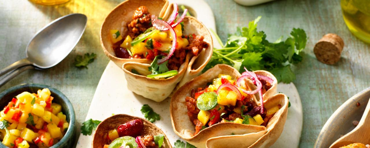 Mini taco cups with sensational mince