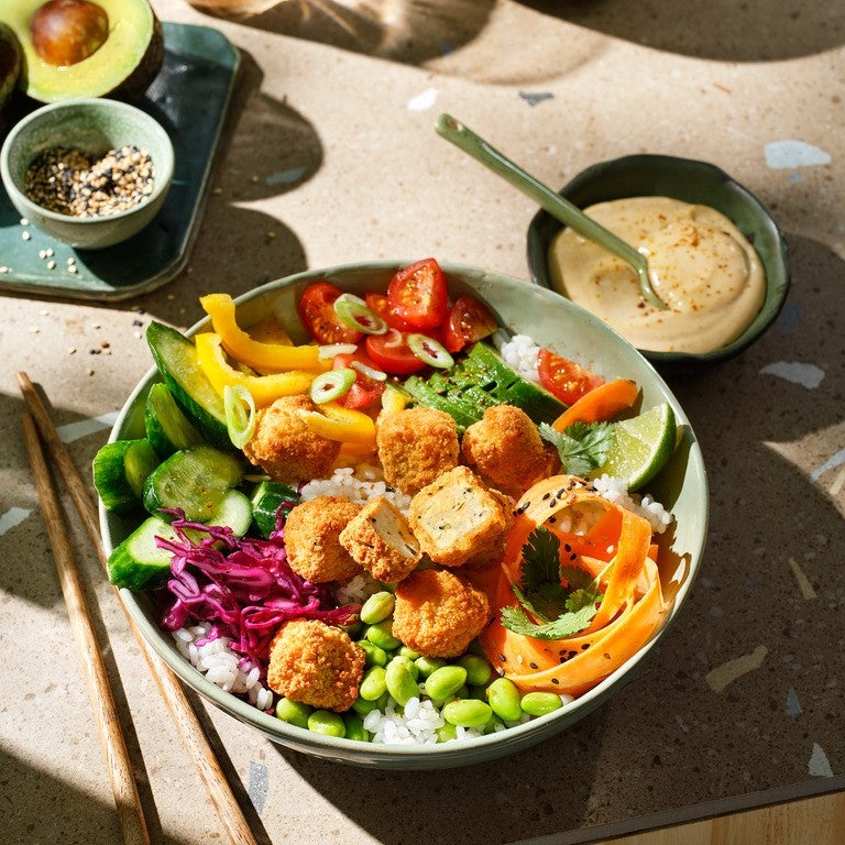 Poké bowl with Crunchy Tofu