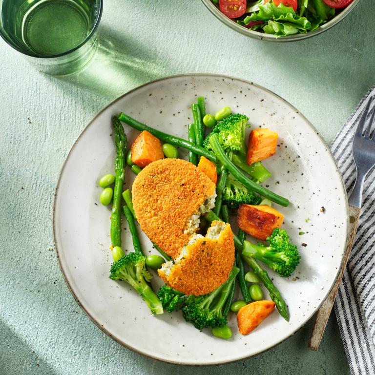 99kcal Cauliflower Schnitzel with Sweet potatoes and Greens