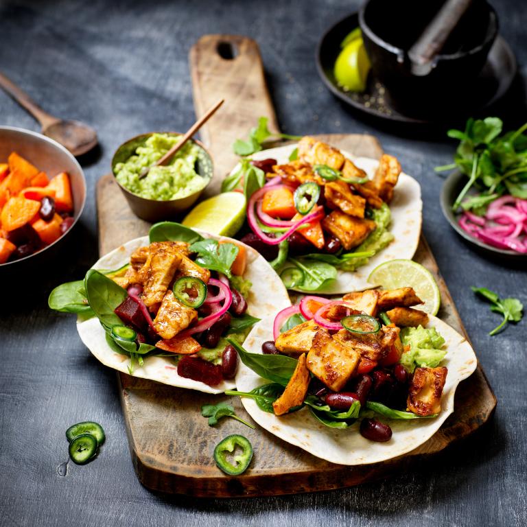 Sweet potato-beet tostadas Garden Gourmet Sensational Marinated Pieces Mexican Style